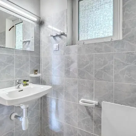 Elena-stella Arillas Corfu Arílasz